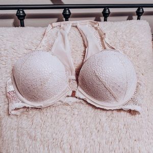 NEVER WORN! White Lace VS PINK Push-up Bra
